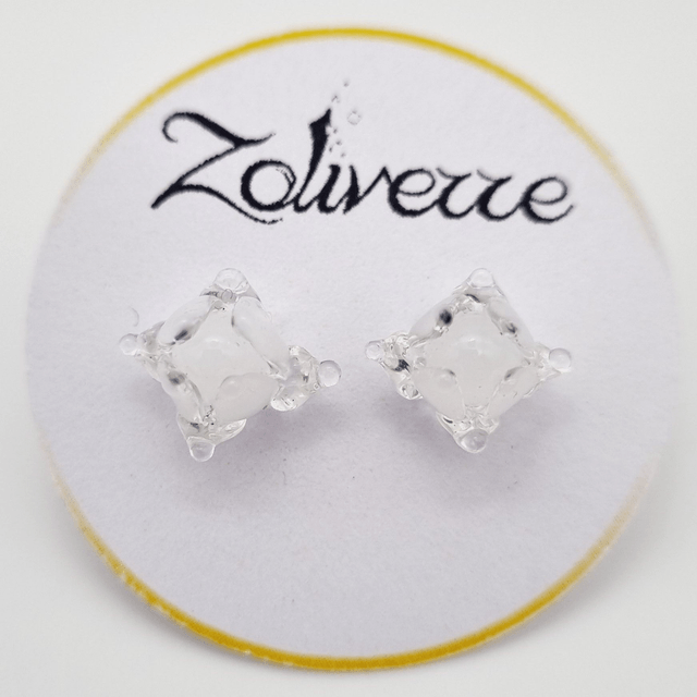 Puces d'oreilles - Clochettes blanches