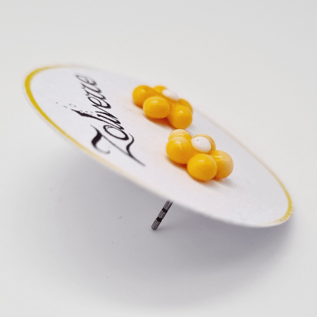 Puces d'oreilles - Fleurs jaunes