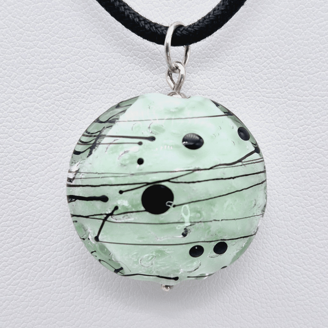 Pendentif Planète verte