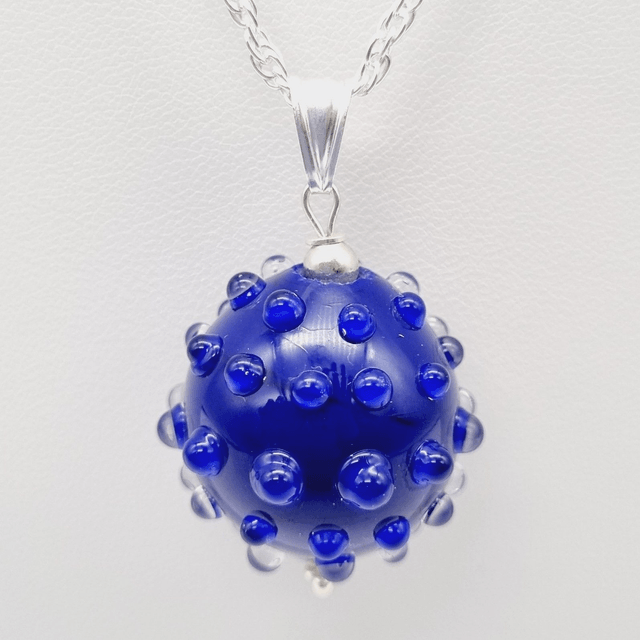 Pendentif Boule bleue foncée