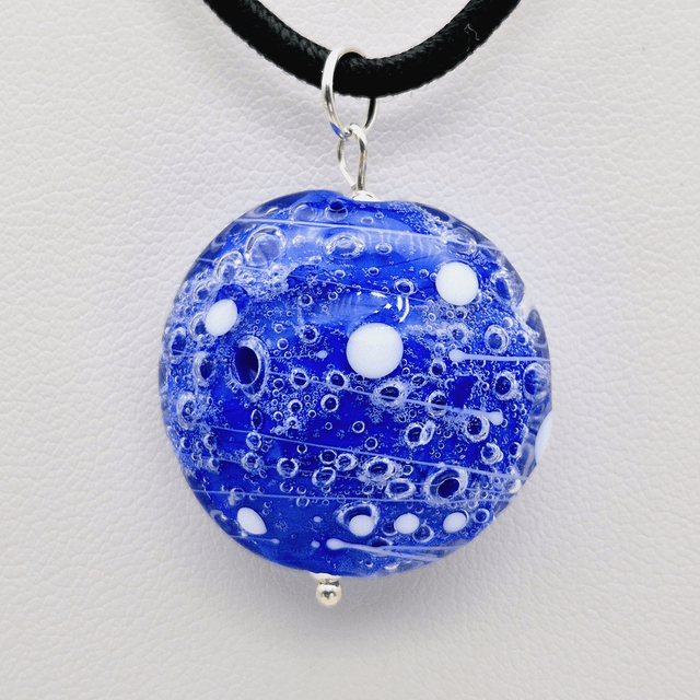 Pendentif Planète bleue