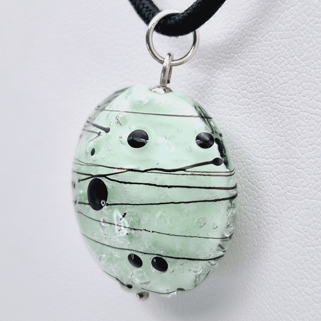 Pendentif Planète verte