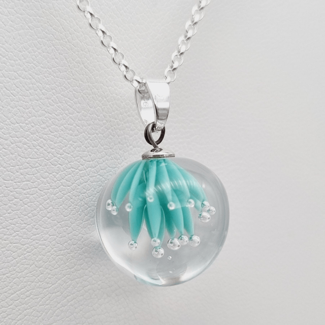 Pendentif Ariel vert 2