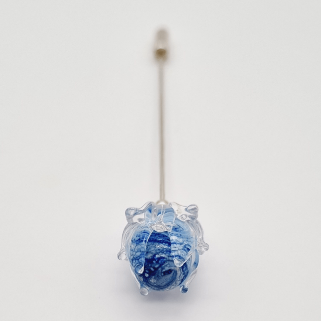 Broche Clochette bleue et ivoire