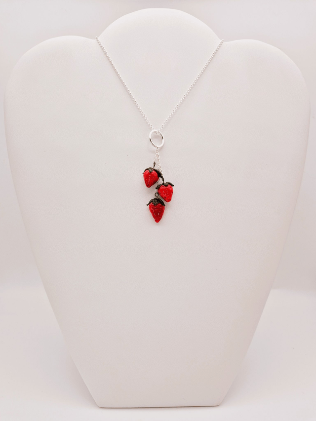 Pendentif Fraises 1