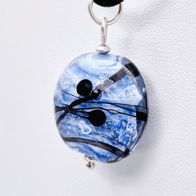 Pendentif Planète petit modèle bleue et ivoire