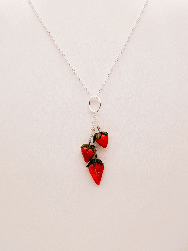 Pendentif Fraises 2