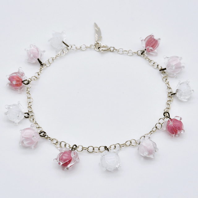 Bracelet Clochettes blanches et roses