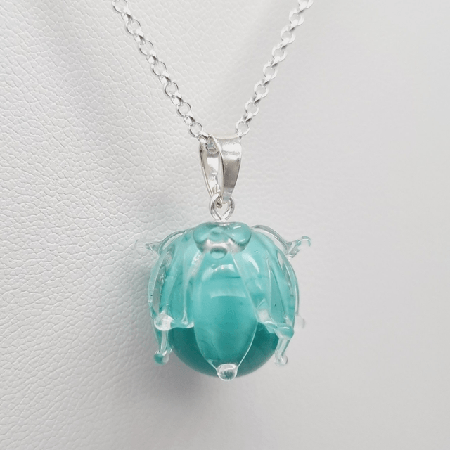 Pendentif Clochette verte (moyen modèle)