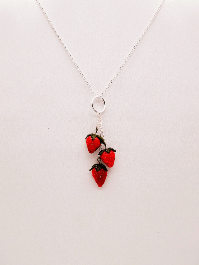 Pendentif Fraises 1